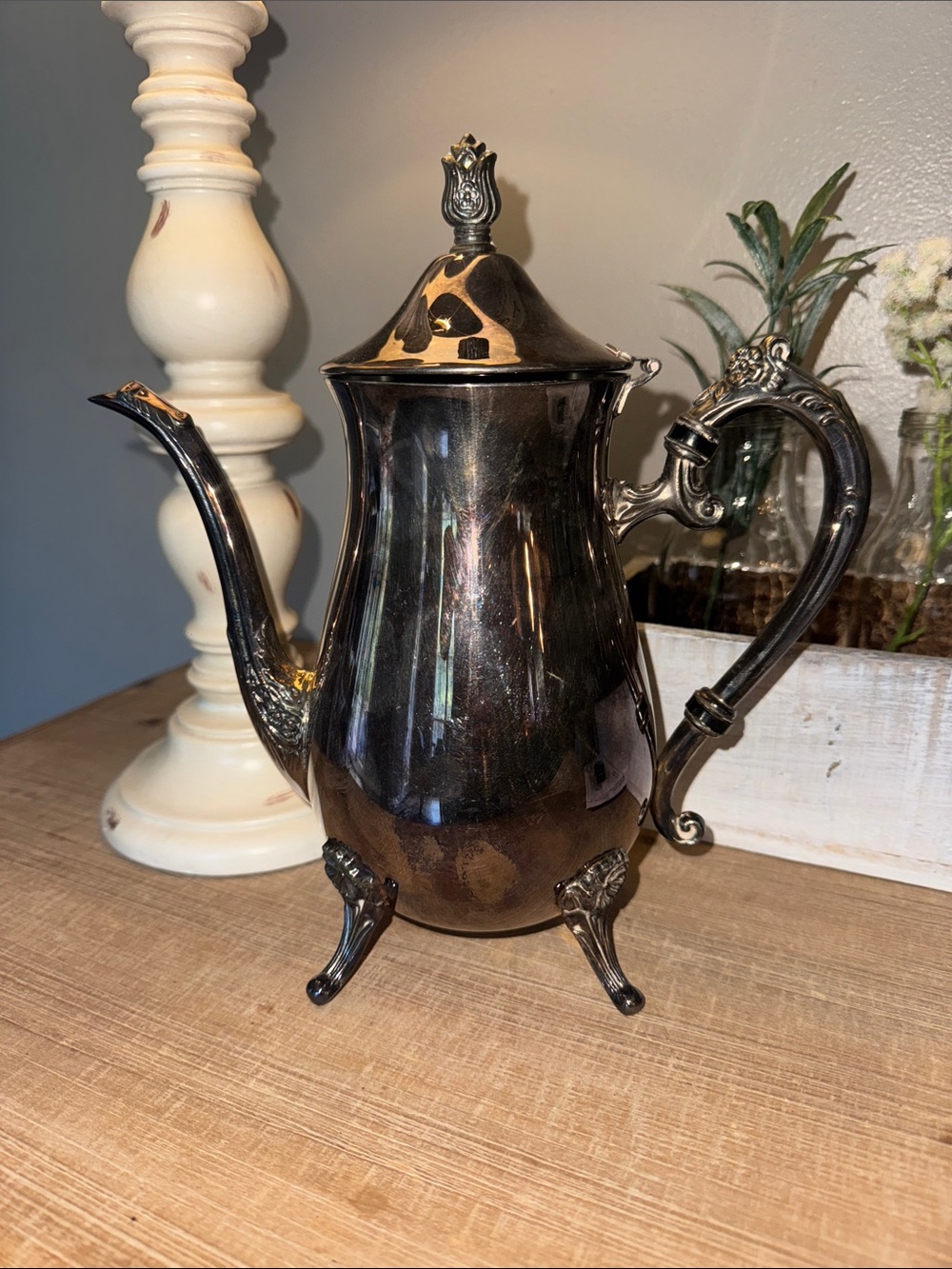 Vintage Victorian-style footed silver-plated coffee pot W. & S. Blackinton Co..